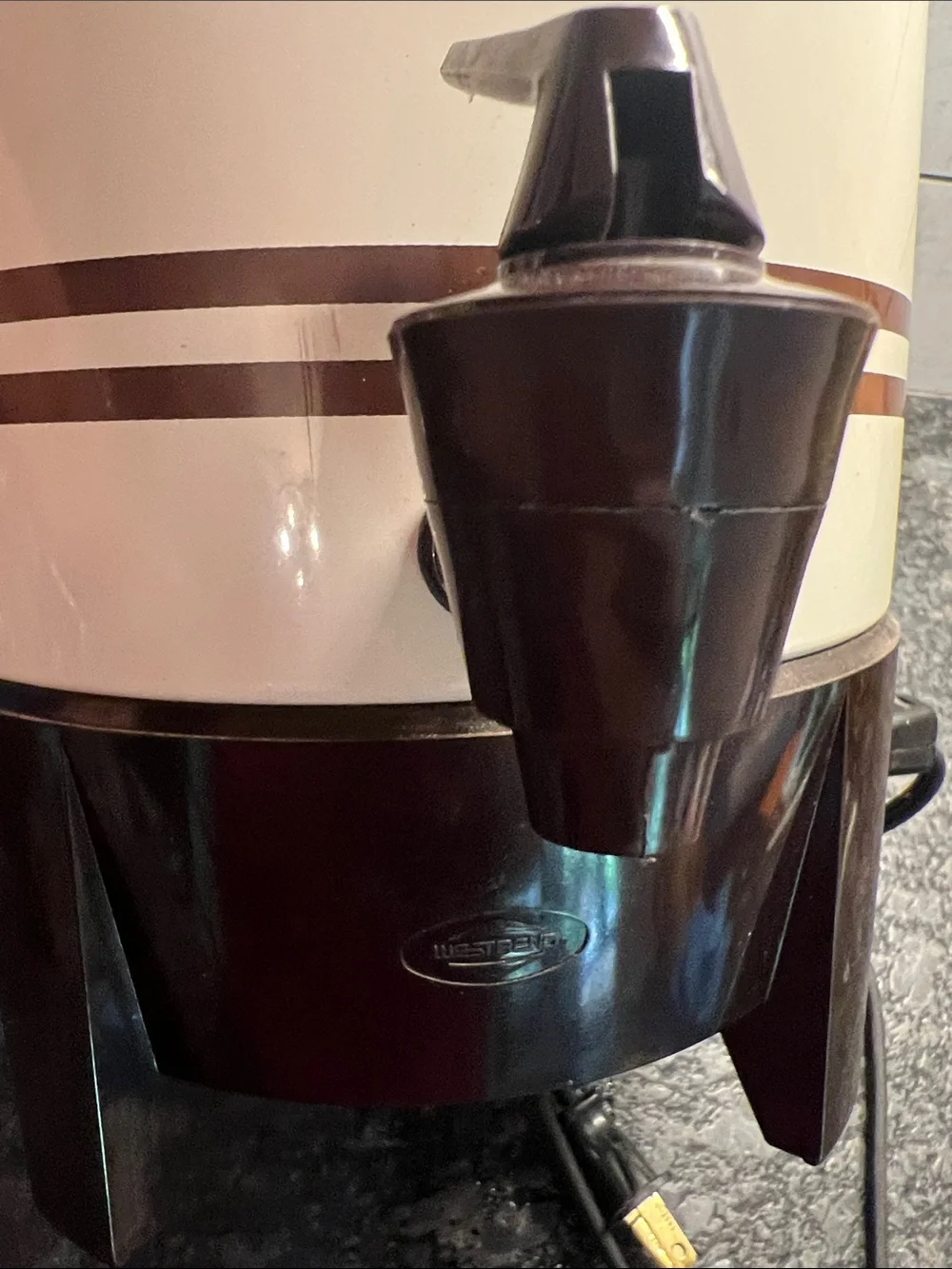 Vintage West bend Electric Coffee Percolator Off White and Brown. 12-22 cup.